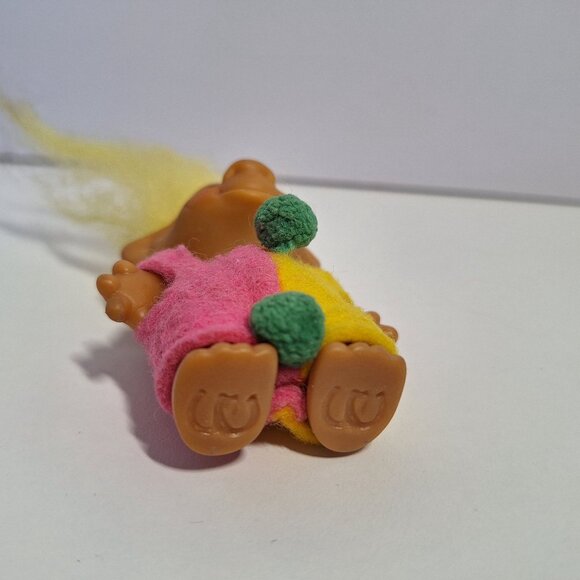 Vintage 60s Wishnik Clown Troll Doll Long Yellow Hair & Pink Yellow Outfit 3" - Picture 5 of 9